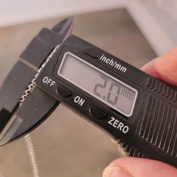 New ELLE Sterling Quatrefoil Modern Openwork Statement Necklace - Picture 10 of 10